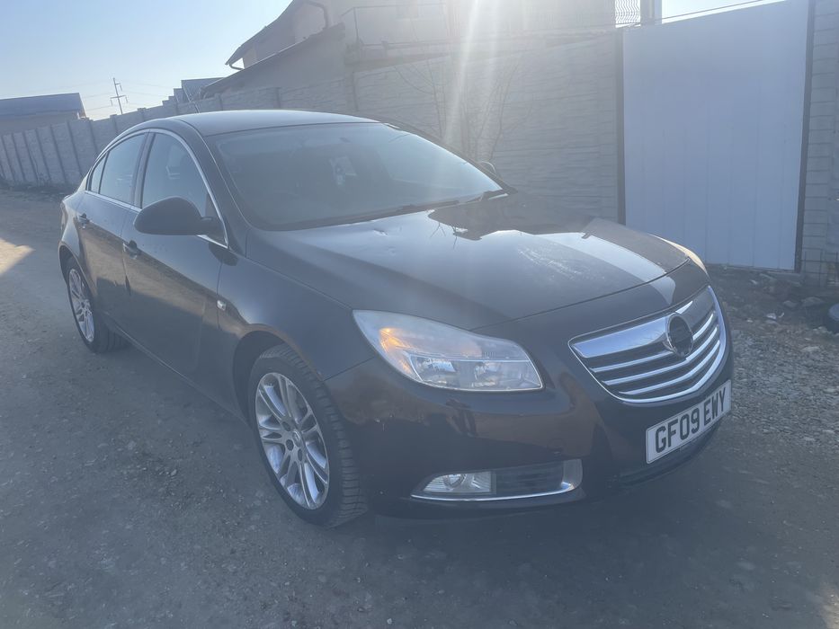 Dezmembrez opel insignia 2.0 motorina 1.8 benzina