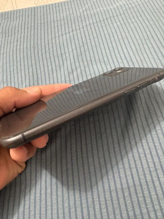 Iphone 11 64 гбб