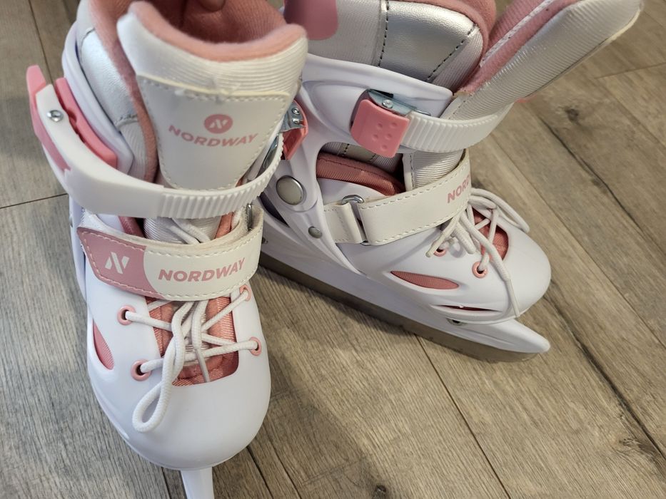 Продам коньки детские