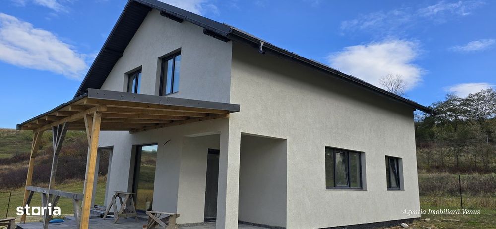 Casa noua in Catamarasti Vale