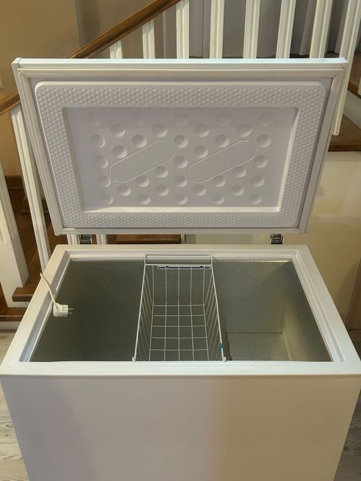 Морозильник 240 л