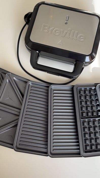 Новая: вафельница, гриль, сендвичница