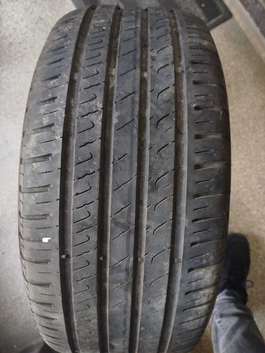 2 Anvelope vara auto 215 55 16