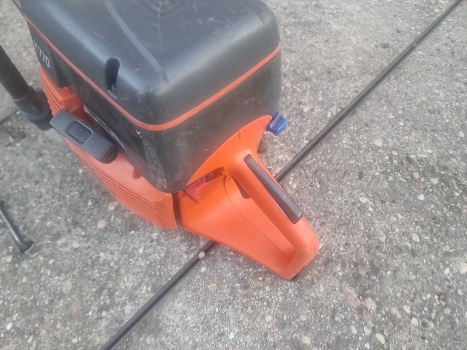 Husqvarna K770 - ръчен бензинов фугорез 350 мм-3.7 kW, 5 к.с.