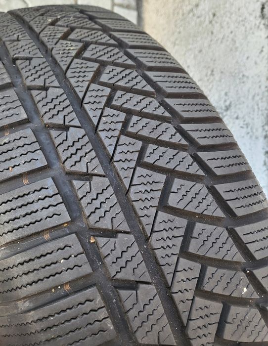 Jante aliaj Audi R17 Q3, anvelope iarna Continental 235 65 17