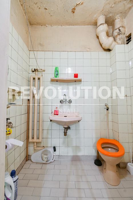 Продава се Тристаен апартамент в София, Яворов - 83 кв.м за 3856 €/кв.м - Снимка #12