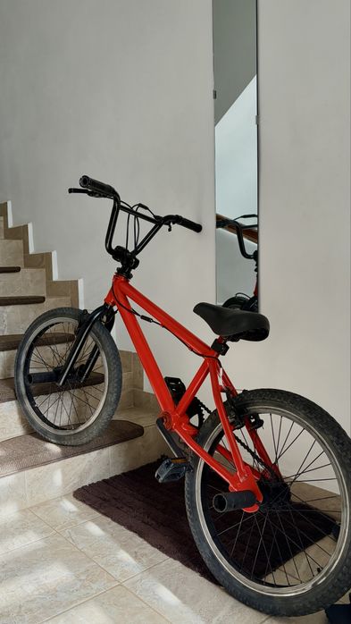 Колело bmx червен цвят