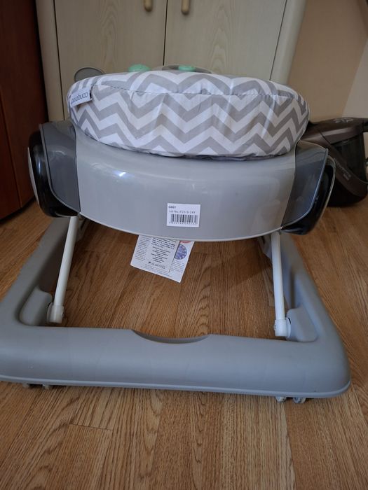 бебешка проходилка Cangaroo Shelby.