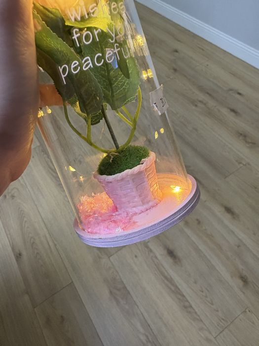 Decoratiune trandafir cu luminite