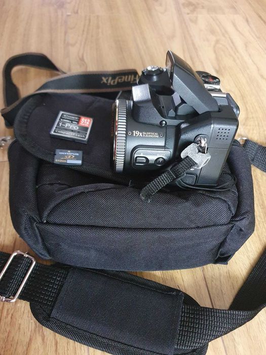 Camera foto digitala Fujifilm FinePix S7000