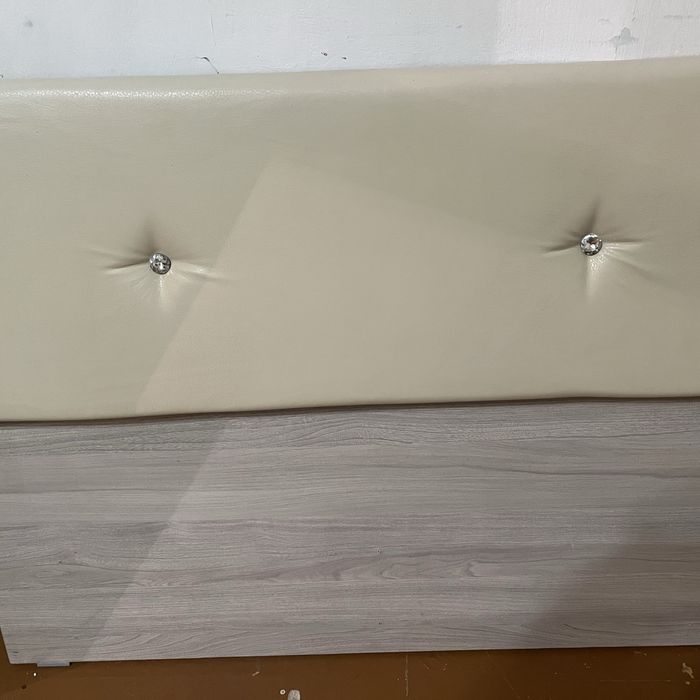 Продам Кровать односпальную