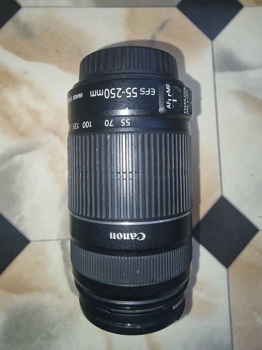 Продам Canon 600d