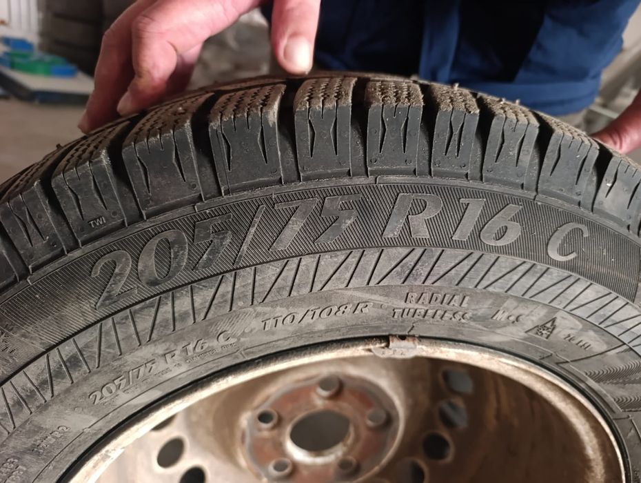 Продам зимний шины Матодор с дисками р16