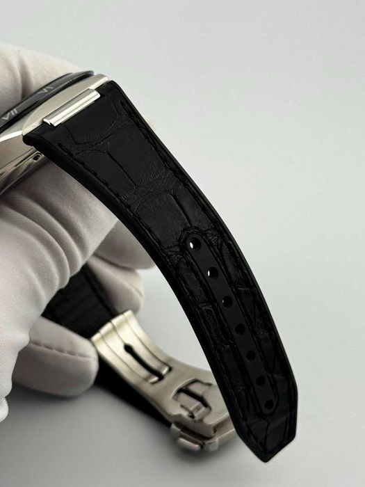 Наручные часы Omega Constellation