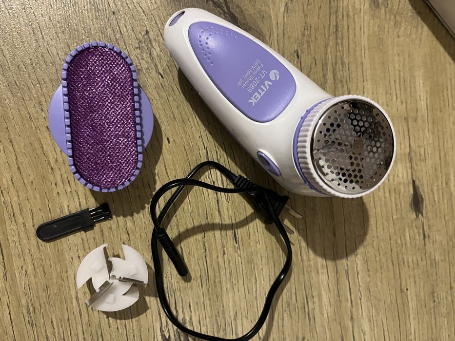 Машинка для удаления катышков