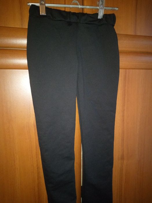 Продам спортивный костюм