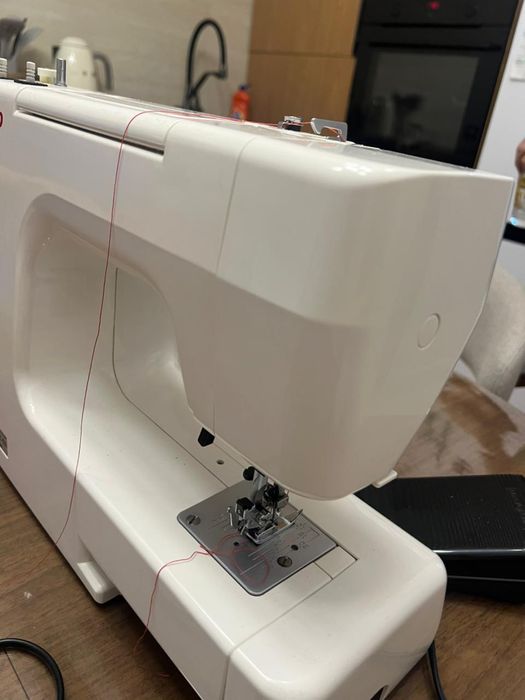 продам швейная машину