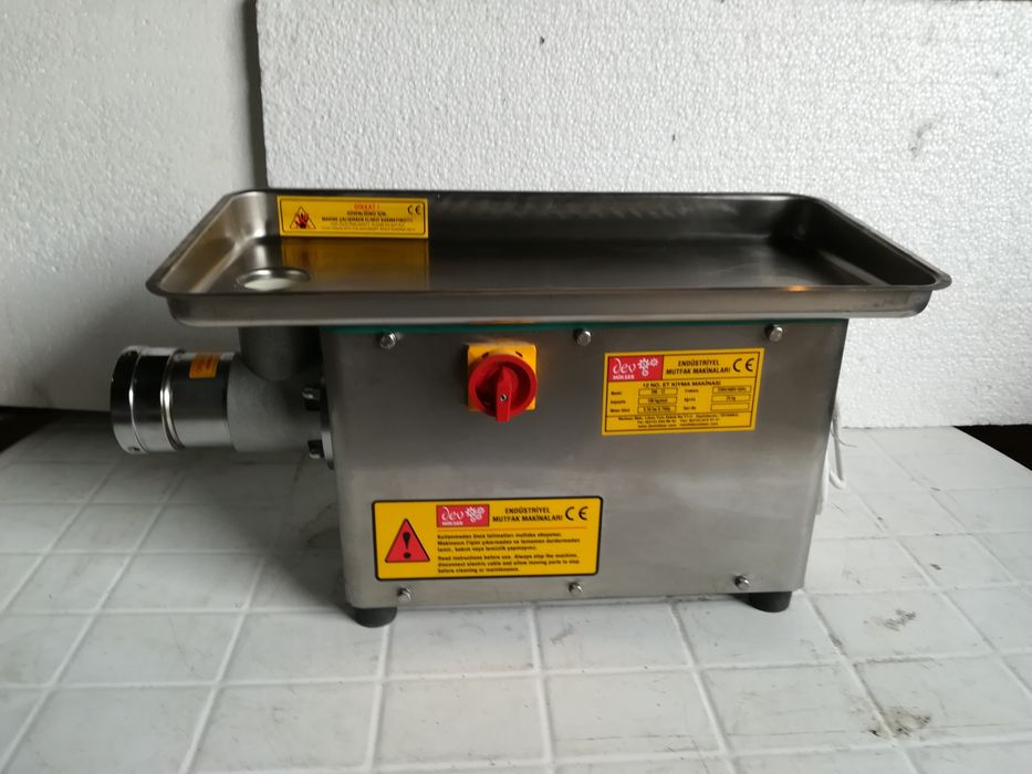 Месомелачка  професионална-32 месобъркачка