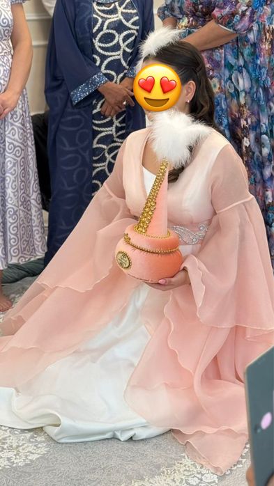 Платье на узату