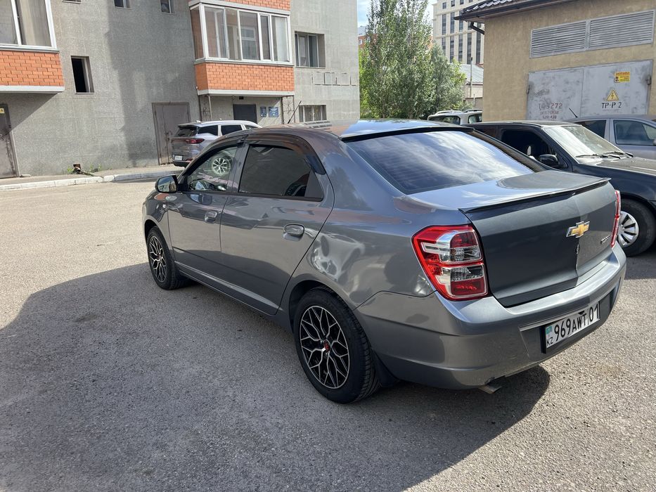 Шевроле кобальт