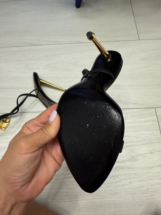 Sandale tom Ford numărul 35