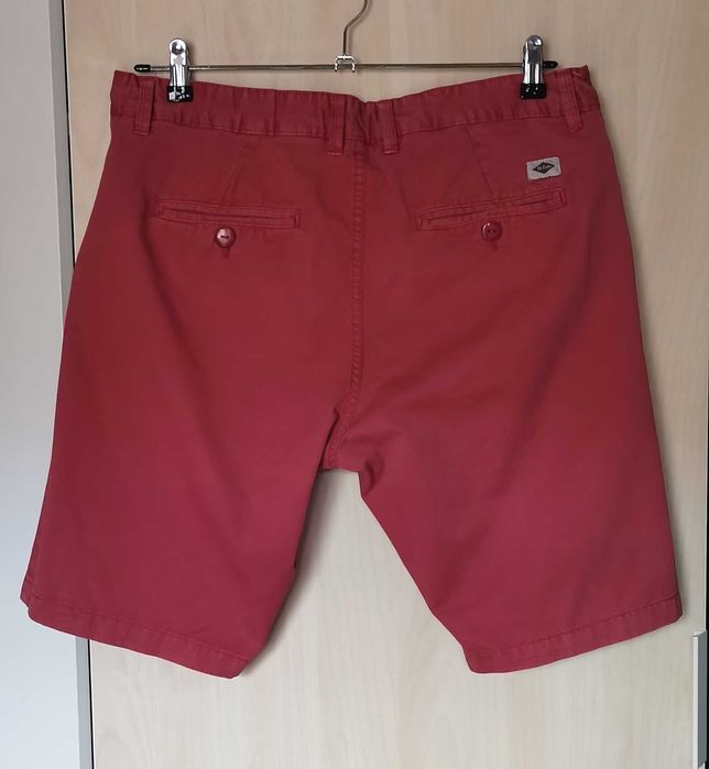 Lee Cooper Pantaloni ccurți bărbați bumbac burgundy regular fit marimea 33