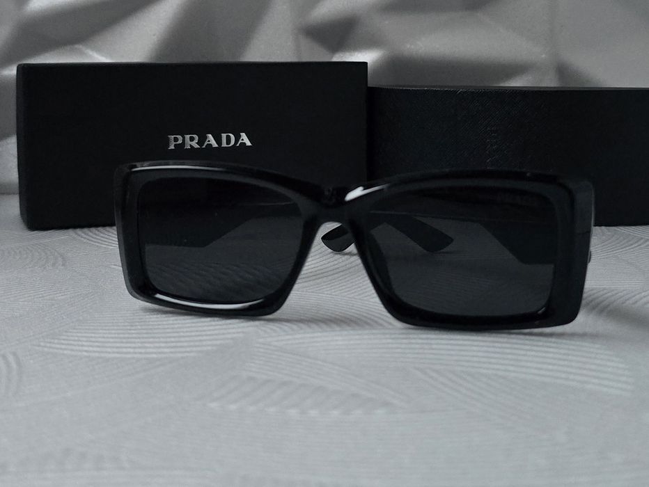 Дамски слънчеви очила правоъгълни