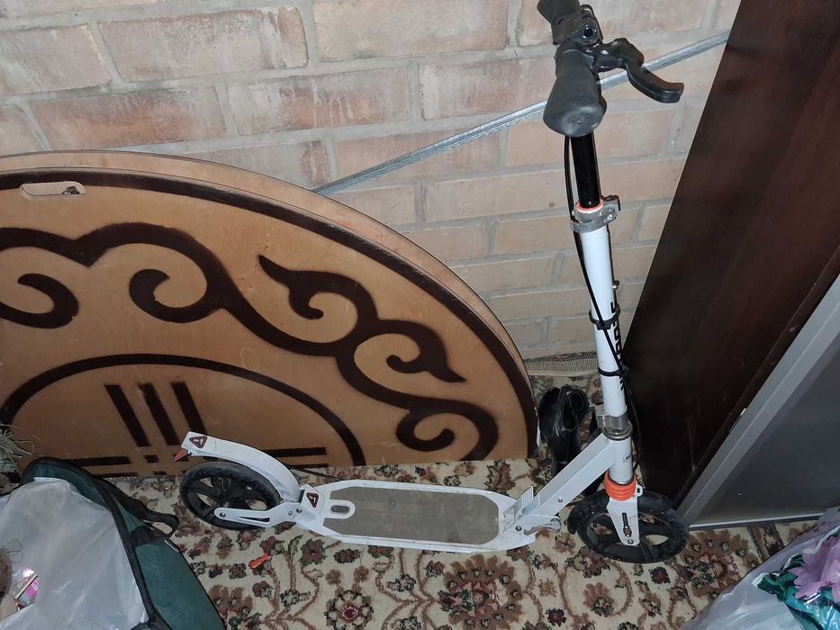 Самокат Scooter белый