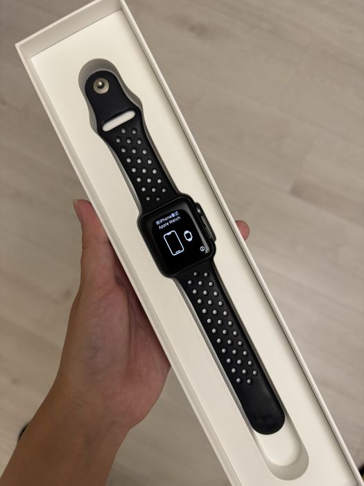 Продам часы Apple watch 3, 42mm.