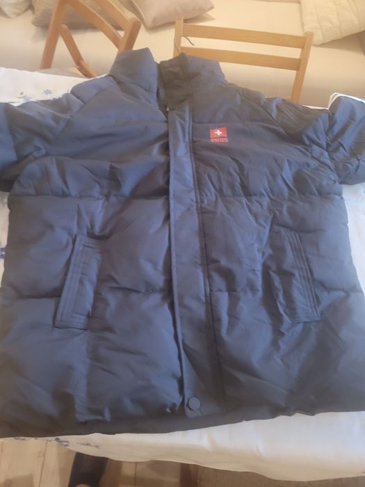 Vand geaca barbat / adolescent xl - 3bucati