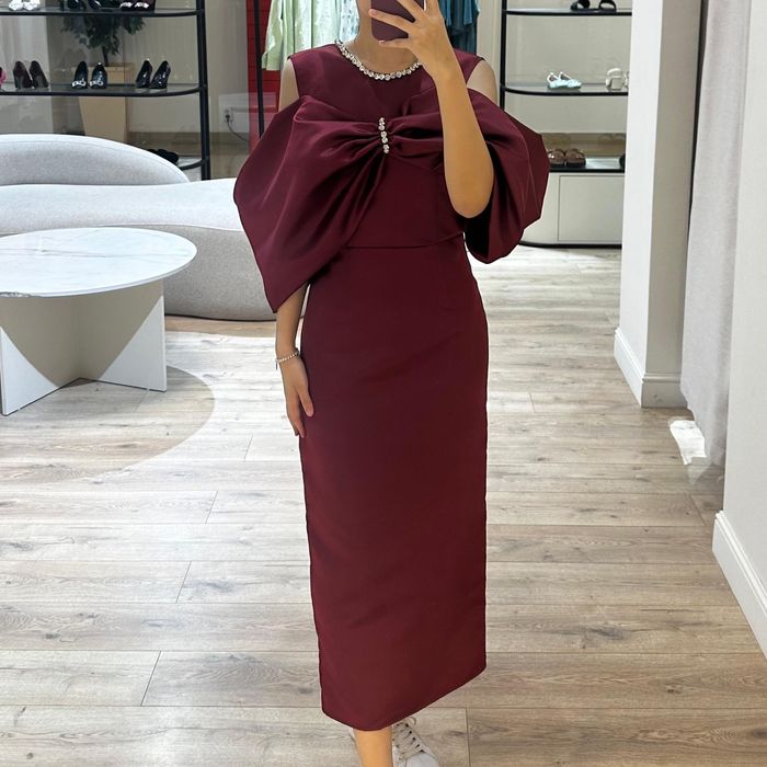 Продам платье для выпускного очень красивое