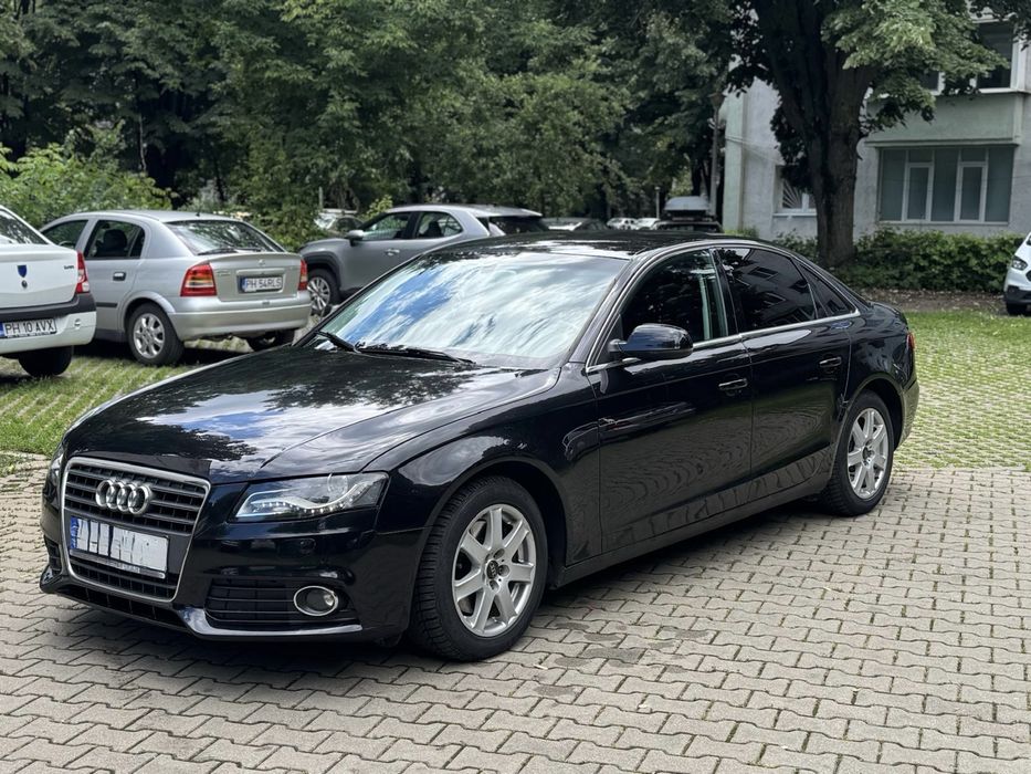 Vand Audi A4 B8-2011!