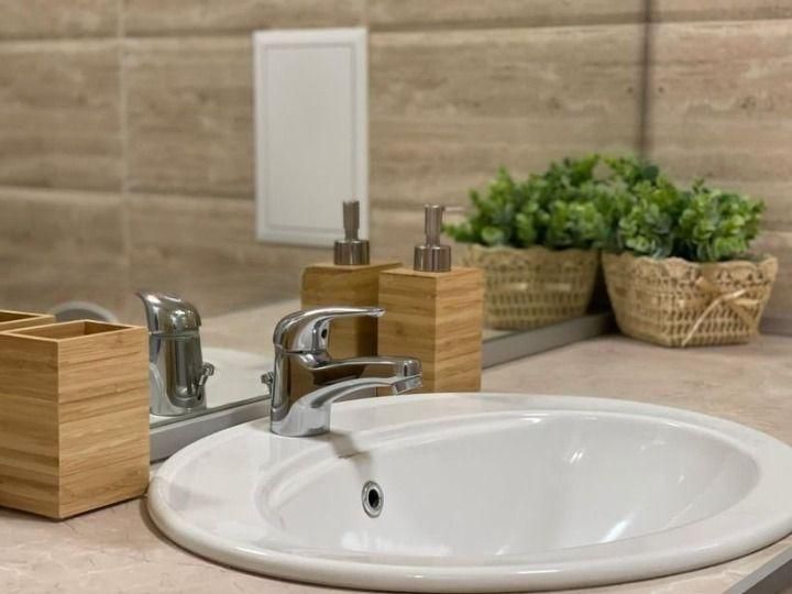 Дава се под наем Двустаен апартамент в Пловдив, Кършияка - 85 кв.м за 460 € - Снимка #8