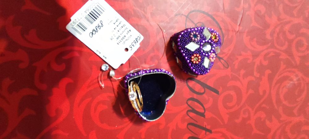 Новое кольцо золото.