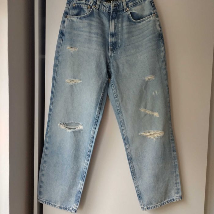 Дънки ONLY , чисто нови размер 28/30. Варна лично предаване.