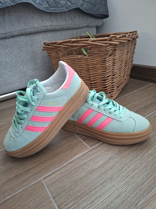 Adidas маратонки