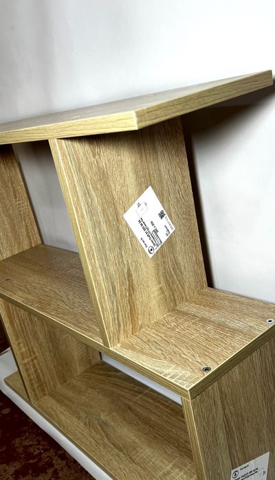 Zamonaviy zigzag devor polkasi | Kitob va dekor uchun