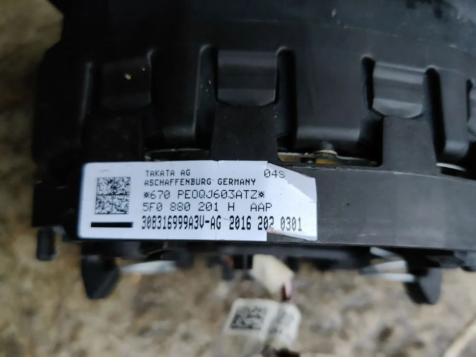 Airbag volan Seat Leon 3 5F Seat Toledo 3 Seat Ibiza 5F0880201H