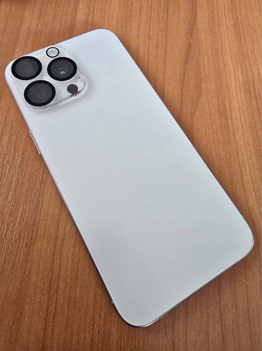 Vand iphone 15 pro max impecabil