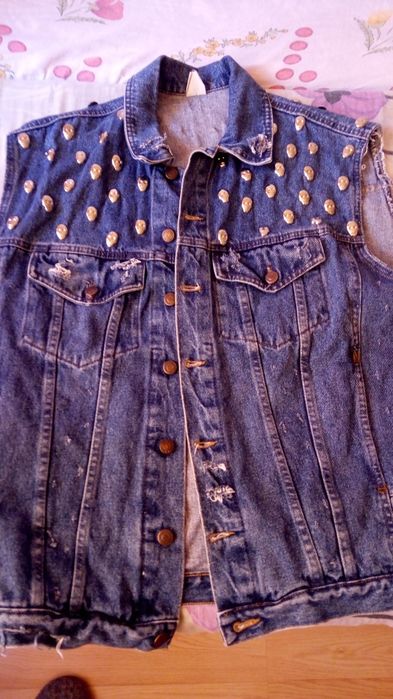 Jacheta capete morti