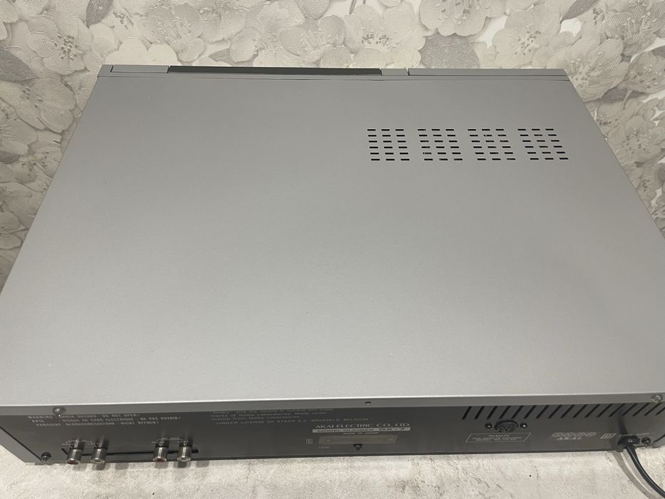 Кассетная дека Akai gx7