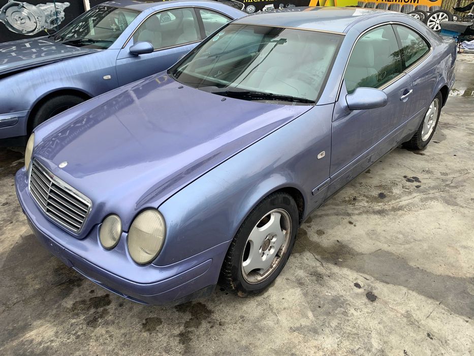 Dezmembrez mercedes clk w208 2.3 i/bara fata clk w208/capota w208/
