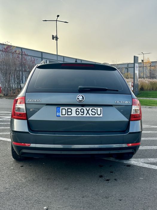 Vând skoda octavia 2018 automat