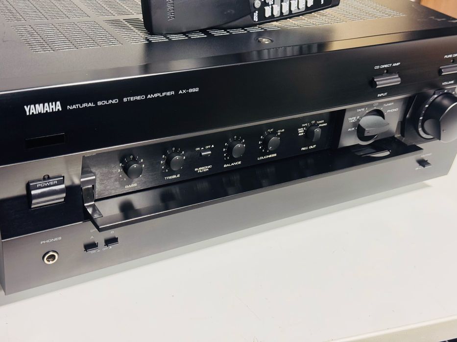 Amplificator de fidelitate YAMAHA AX-892,telecomandă,115W/canal 8ohmi