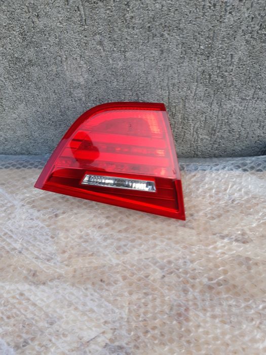 Stop Tripla Lampă stanga pe hayon bmw seria 3  E90 facelift 2009 -2012