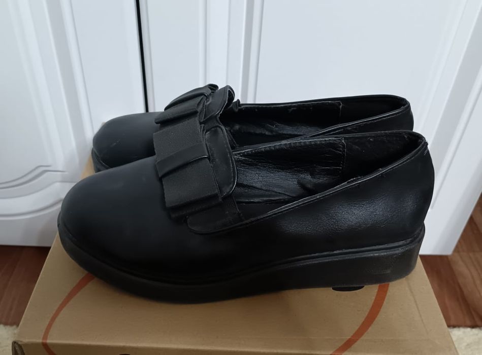 Туфли женские продам