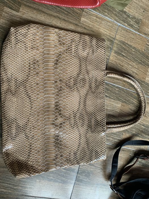 Десет различни чанти