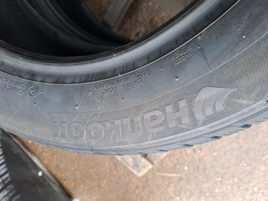 2бр. Нови 205/60/17 Hankook