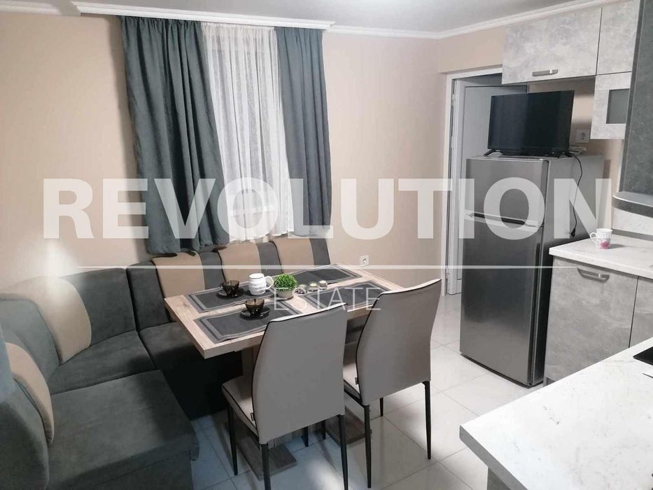 Дава се под наем Етаж от къща в Варна, Аспарухово - 40 кв.м за 400 € - Снимка #1