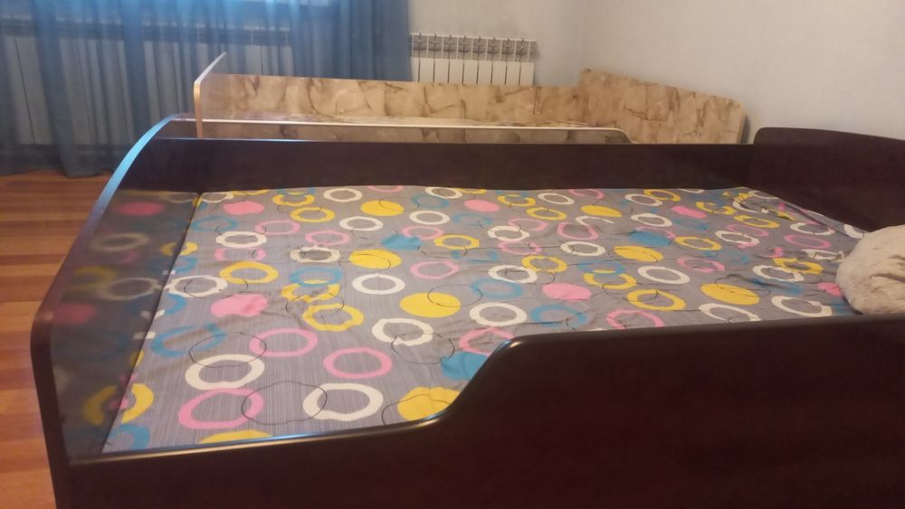 Срочно продаётся 2 детской кровати